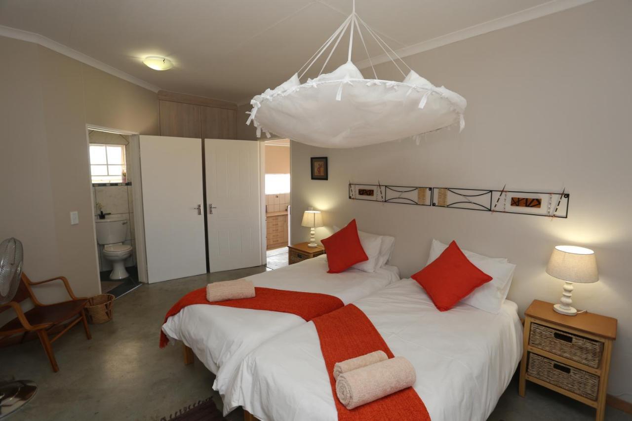 Orange House Self Catering Apartment Aus Ngoại thất bức ảnh