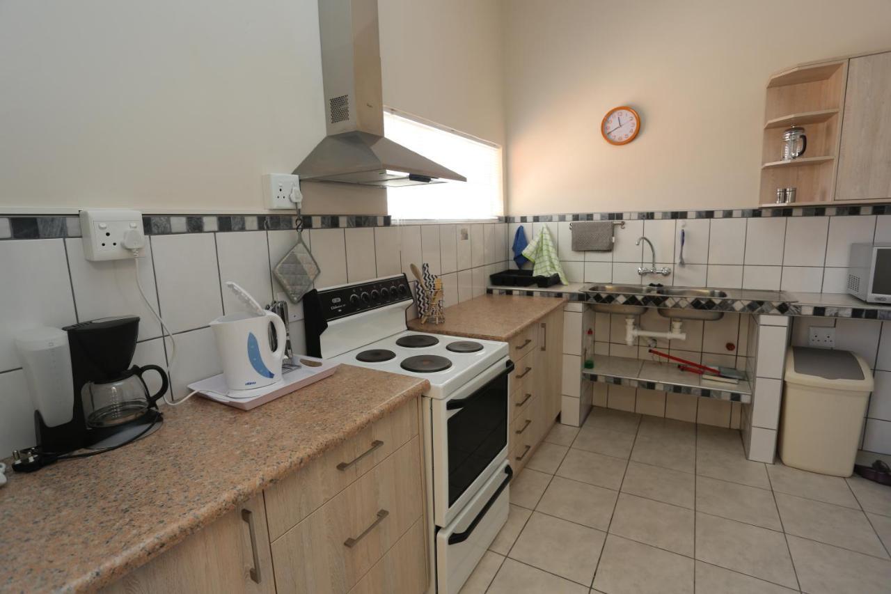 Orange House Self Catering Apartment Aus Ngoại thất bức ảnh