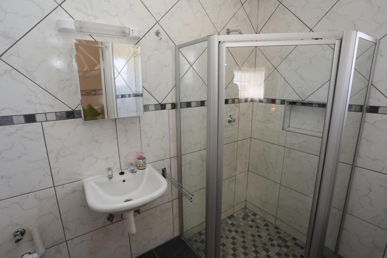 Orange House Self Catering Apartment Aus Ngoại thất bức ảnh